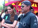 Video : Sonam Kapoor & Kapil Dev Do Their Bit For Charity