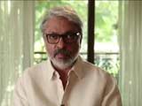 Video : No 'Romantic Sequence' Between Deepika Padukone And Ranveer Singh In The Film, Says The Director