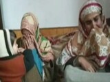 Video : कश्मीर में एक और मां ने अपने बेटे से घर आने की गुजारिश की