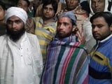 Video : 3 Muslim Clerics Beaten On Train In UP, Were Asked "Why Wear <i>Rumaal</i>?"