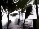 Videos : लक्षद्वीप से आगे निकला तूफान ‘ओखी’
