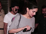 Video : Spotted! Ranveer Singh & Deepika Padukone Outside Zoya Akhtar's House