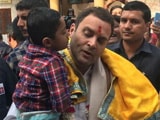 Video : गुजरात के डाकोर में राहुल गांधी ने रणछोड़ जी मंदिर में की पूजा