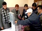 Video : Himachal Pradesh Election 2017: Officials De-Seal Postal Ballots, Counting Of Votes Begins