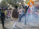 गांधीनगर में कार्यकर्ताओं ने मनाया बीजेपी की जीत का जश्न
