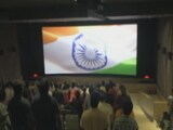 Video: इंडिया 8 बजे : सिनेमाघरों में राष्ट्रगान बजाना अब अनिवार्य नहीं : सुप्रीम कोर्ट