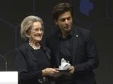 Video : We The Powerful Need To Get Out Of The Way: SRK At Davos