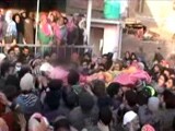 Video : 2 Dead In Firing By Security Forces On Protesters In South Kashmir