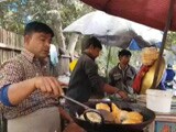 Video : क्या है ठेला लगाने वालों की जिंदगी की हकीकत