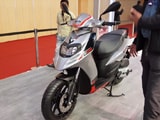 Video : Auto Expo 2018: Aprilia SR 125 Walkaround