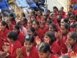 Videos : वाराणसी : यहां मुफ्त में दिया जाता है पैड