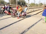 Video : पटेल नगर में मौत का फाटक!