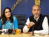 Videos : 'सीएम, डिप्टी सीएम द्वारा माफ़ी की मांग पर अड़े दिल्‍ली के अधिकारी