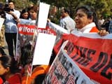 Video : महिला आरक्षण की मांग पर कांग्रेस कार्यकर्ताओं का विरोध-प्रदर्शन
