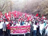 Video : क़र्ज, बिजली बिल माफ़ी की मांग को लेकर मुंबई चला किसानों का मोर्चा